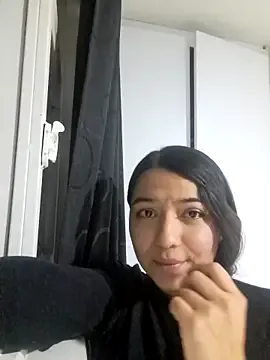 Madison_1 from StripChat is Freechat