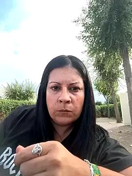 Maduritasexy43 from StripChat is Freechat