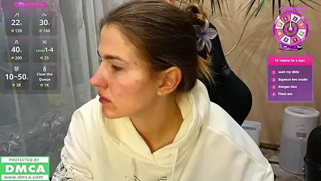 Girls: try live performances with matured performers, from dancing to quirks, in a variety of beautiful sex cams.