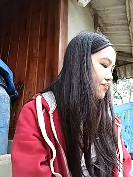 Mai_lovely from StripChat is Freechat