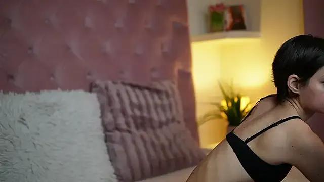 Girls: try live performances with matured performers, from dancing to quirks, in a variety of beautiful sex cams.