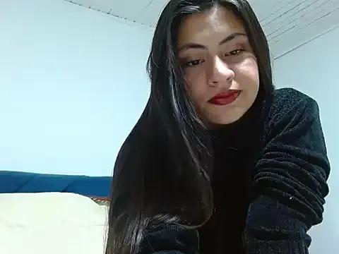 Maira_Diaz from StripChat is Freechat