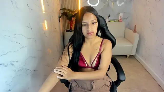 maitelove_tf from StripChat is Freechat