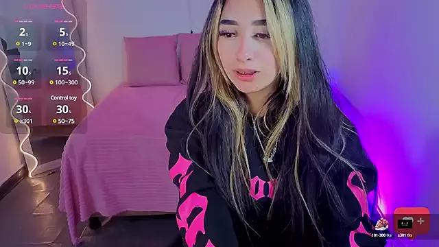 Girls: try live performances with matured performers, from dancing to quirks, in a variety of beautiful sex cams.