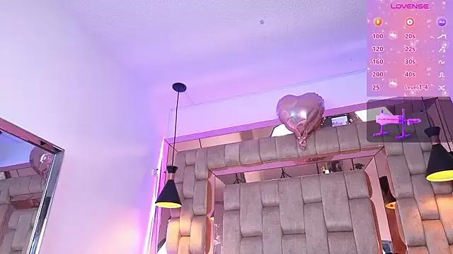 Girls: try live performances with matured performers, from dancing to quirks, in a variety of beautiful sex cams.