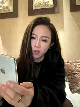 Manson13333 from StripChat is Freechat