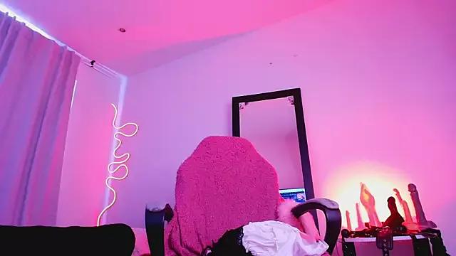 Girls: try live performances with matured performers, from dancing to quirks, in a variety of beautiful sex cams.