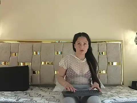 mara_wesley from StripChat is Freechat