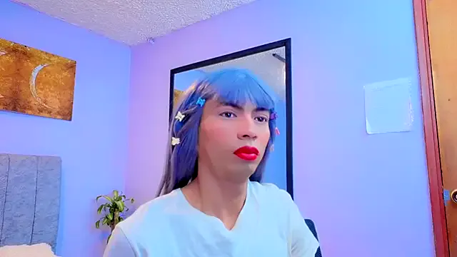 Girls: try live performances with matured performers, from dancing to quirks, in a variety of beautiful sex cams.