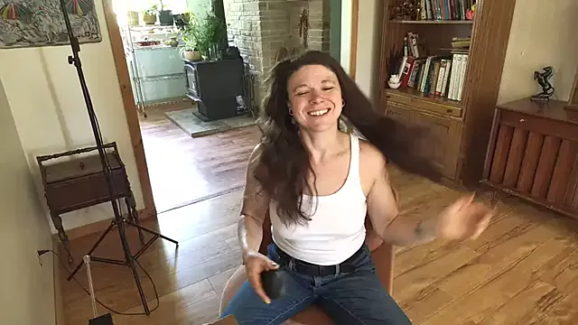 Girls: try live performances with matured performers, from dancing to quirks, in a variety of beautiful sex cams.