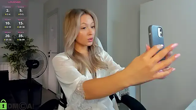 Girls: try live performances with matured performers, from dancing to quirks, in a variety of beautiful sex cams.