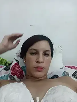 Mariana08andDiego from StripChat is Freechat