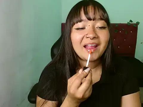 MarianaVarela from StripChat is Freechat