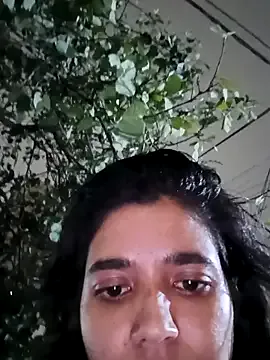 Maricamposs from StripChat is Freechat