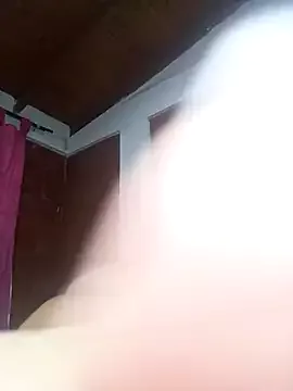 Marina_84 from StripChat is Freechat