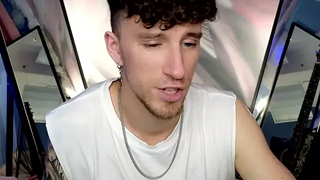 mark_caron from StripChat is Freechat