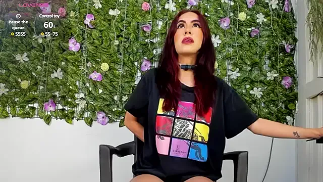 Girls: try live performances with matured performers, from dancing to quirks, in a variety of beautiful sex cams.