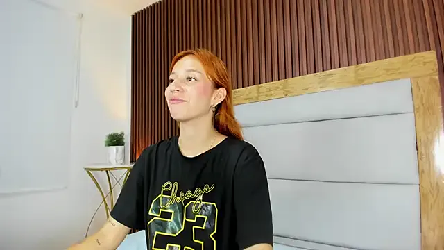 Maroly_21 from StripChat