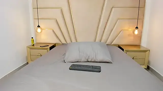 MaroxCute from StripChat is Freechat