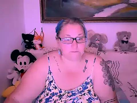 Marryllunax from StripChat is Freechat