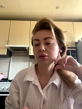 MartaLuna_ from StripChat is Freechat