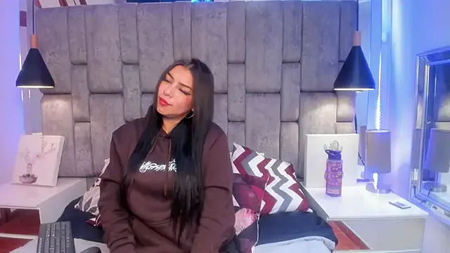 MartinaJimenez from StripChat is Freechat