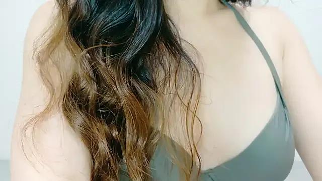 Mary-JP from StripChat is Freechat