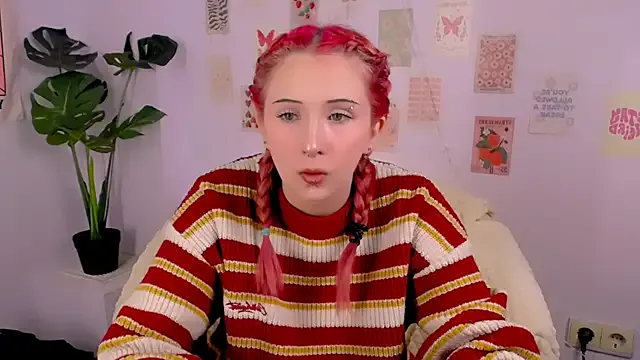 Girls: try live performances with matured performers, from dancing to quirks, in a variety of beautiful sex cams.