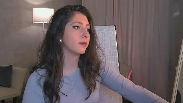 Mary_Miiller from StripChat is Freechat