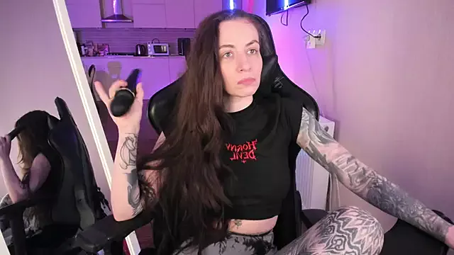 Girls: try live performances with matured performers, from dancing to quirks, in a variety of beautiful sex cams.