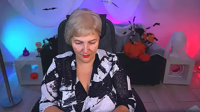 Girls: try live performances with matured performers, from dancing to quirks, in a variety of beautiful sex cams.