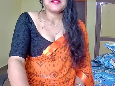 MasTANIYA from StripChat is Freechat