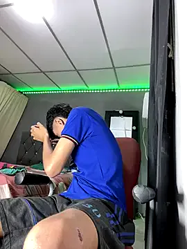 MathieuAGT from StripChat is Freechat