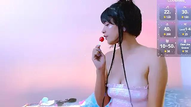Mattilda_18 from StripChat