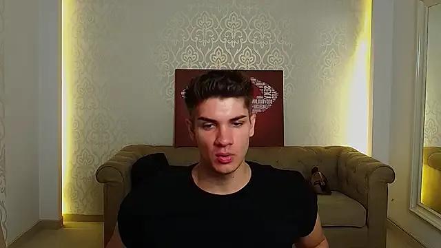 MaxKaiden from StripChat is Freechat