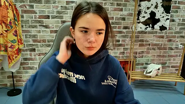 Girls: try live performances with matured performers, from dancing to quirks, in a variety of beautiful sex cams.