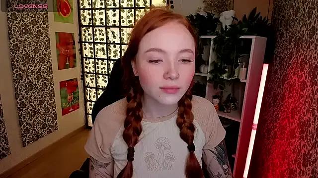 Maya_Light from StripChat