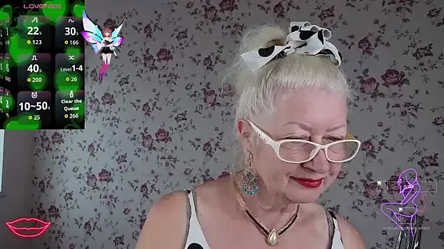 Girls: try live performances with matured performers, from dancing to quirks, in a variety of beautiful sex cams.