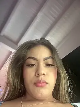 MayaMoanXXX from StripChat