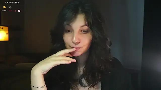 maymary_ from StripChat is Freechat