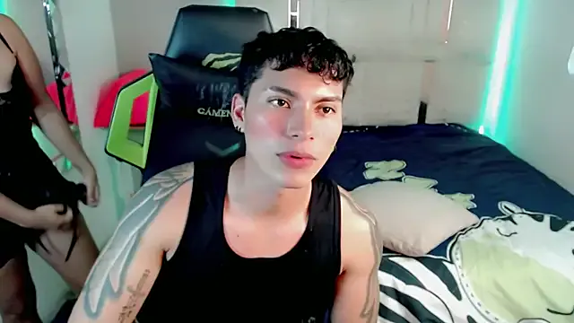 Maynowandchloe_ from StripChat is Freechat