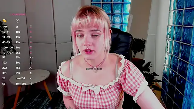 Girls: try live performances with matured performers, from dancing to quirks, in a variety of beautiful sex cams.