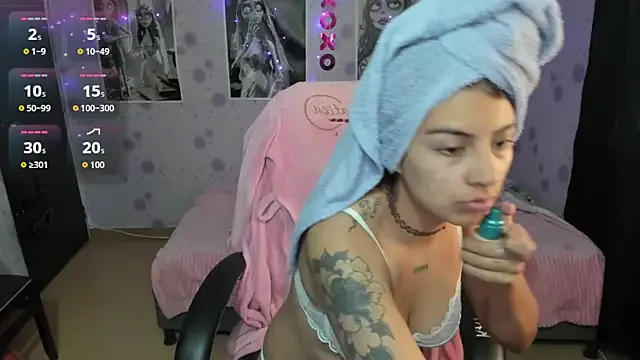 Girls: try live performances with matured performers, from dancing to quirks, in a variety of beautiful sex cams.