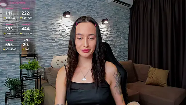 Girls: try live performances with matured performers, from dancing to quirks, in a variety of beautiful sex cams.