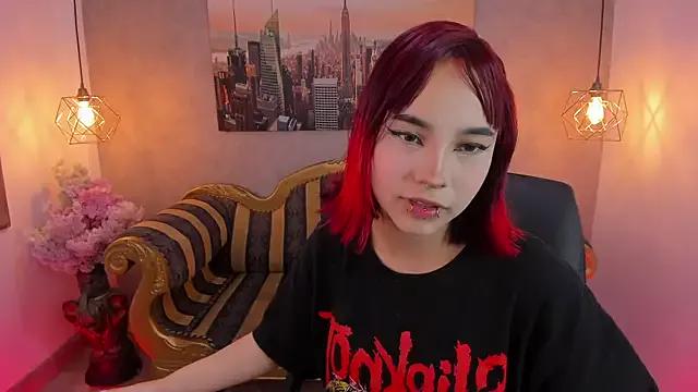 Megane_whitte from StripChat is Freechat