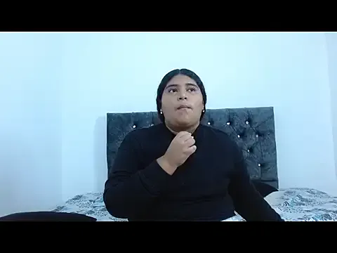 MeganWeb from StripChat is Freechat