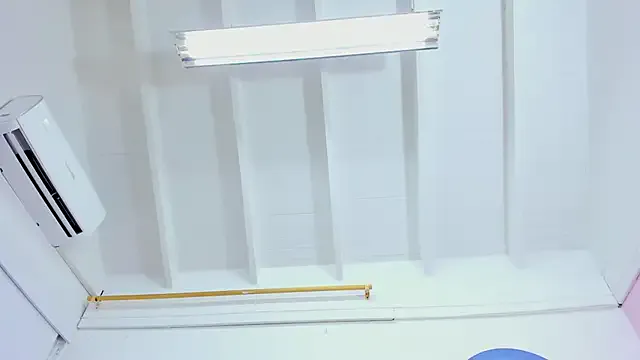 melevansxs from StripChat is Freechat