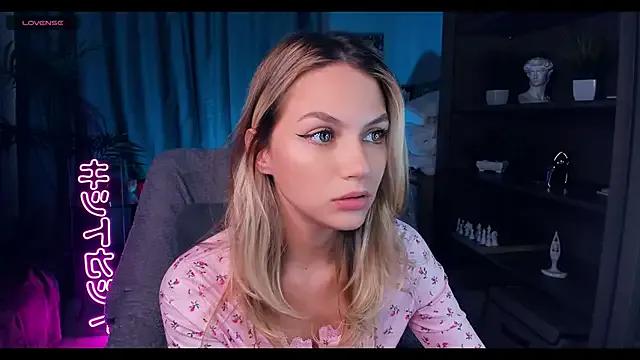 MelissaTetris from StripChat is Freechat