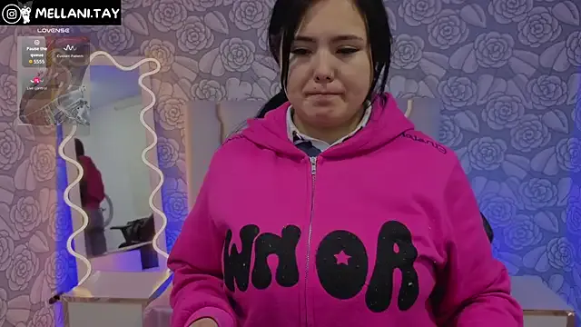 Mellani_tay from StripChat