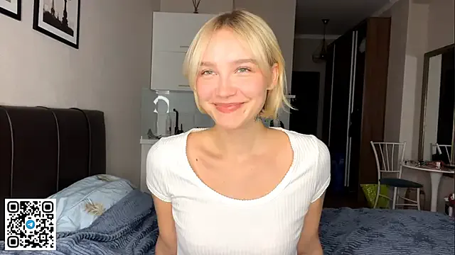 MelodyImam from StripChat is Freechat